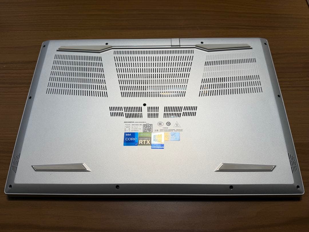 ゲーミングノートPC MECHREVO i7/3060/32GB/2k165Hz