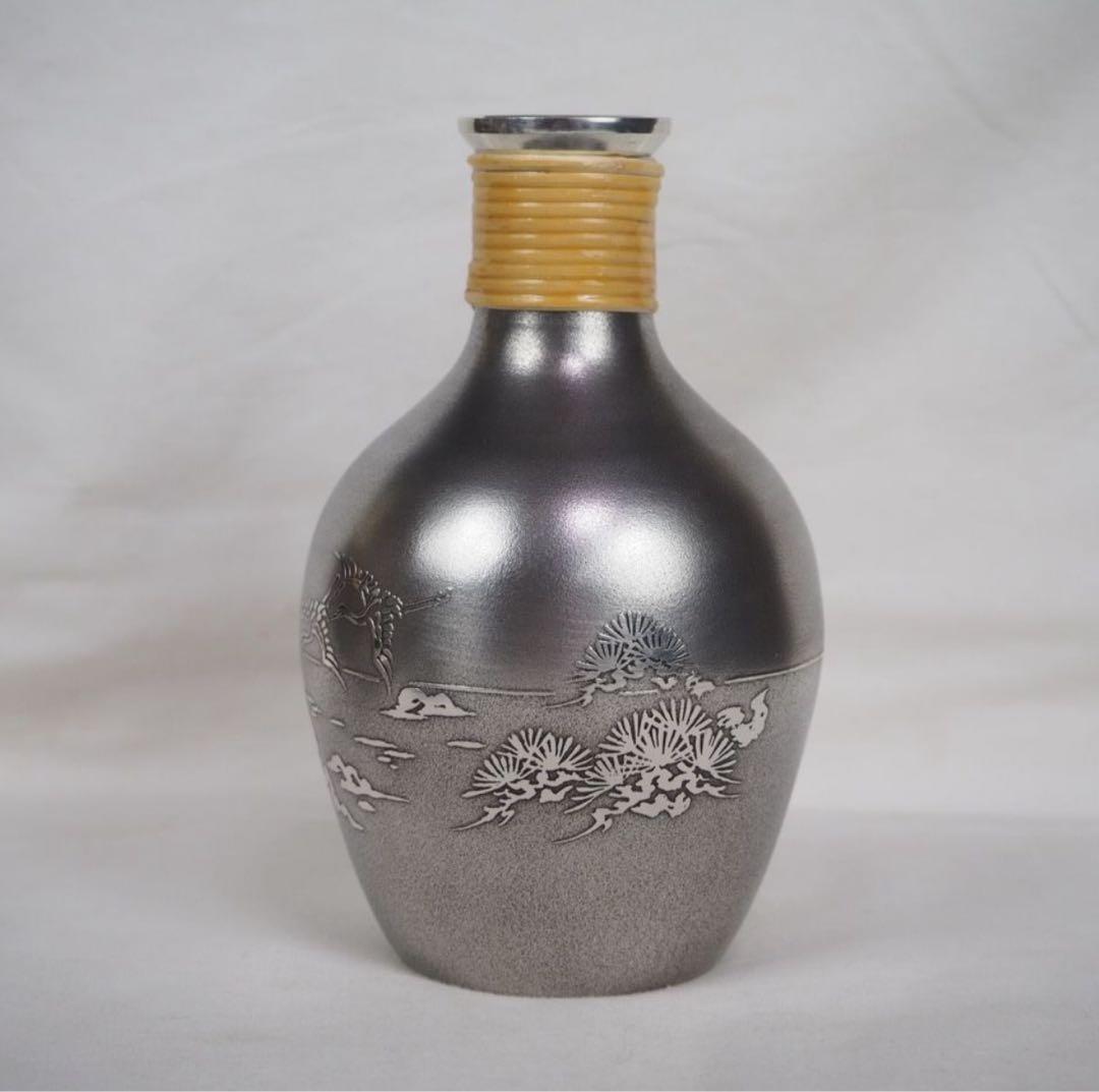 送料無料　薩摩錫器　登六作　薩摩岩切正錫酒器　重さ682ｇ 未使用・共箱