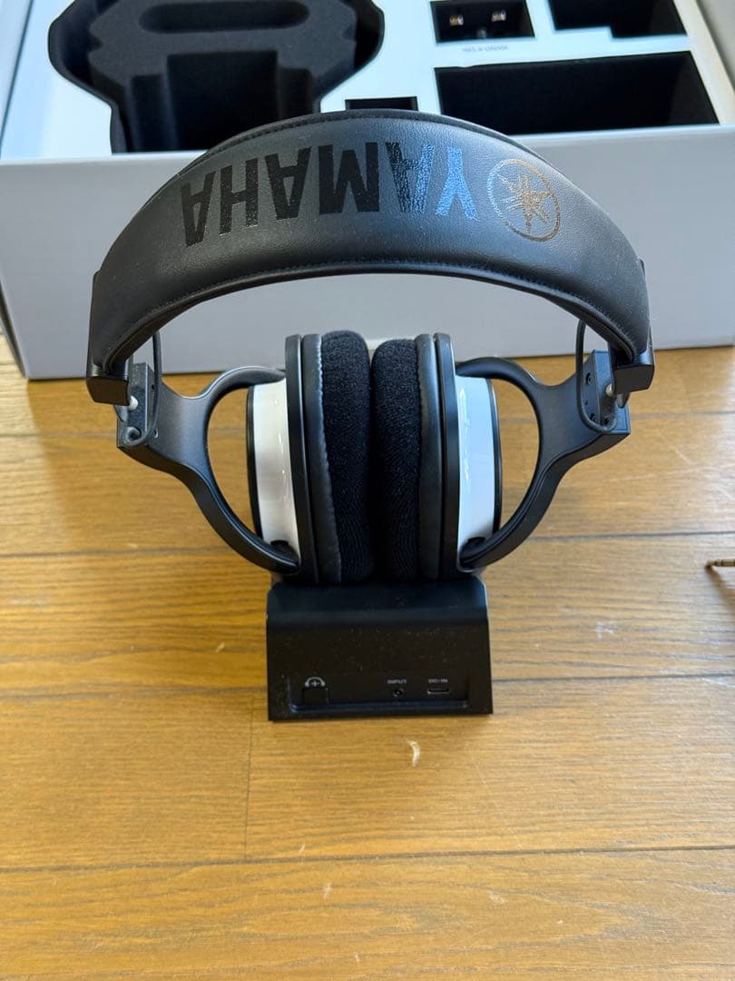 ヘッドホン Yamaha YH-WL500