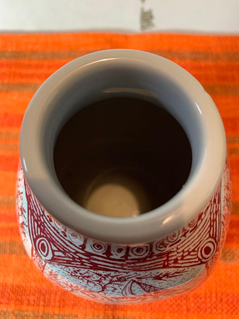 ビヨンヴィンブラッド　レアなニモール窯のビンテージの花瓶マスカレード絵柄が素敵！