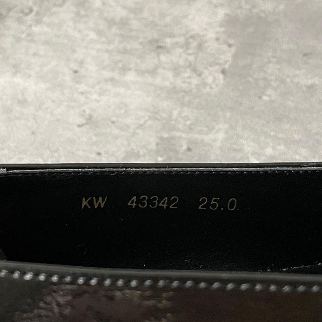 【未使用級】ダイアナ エナメル　タッセル ローファー　ポインテッド　黒　25cm