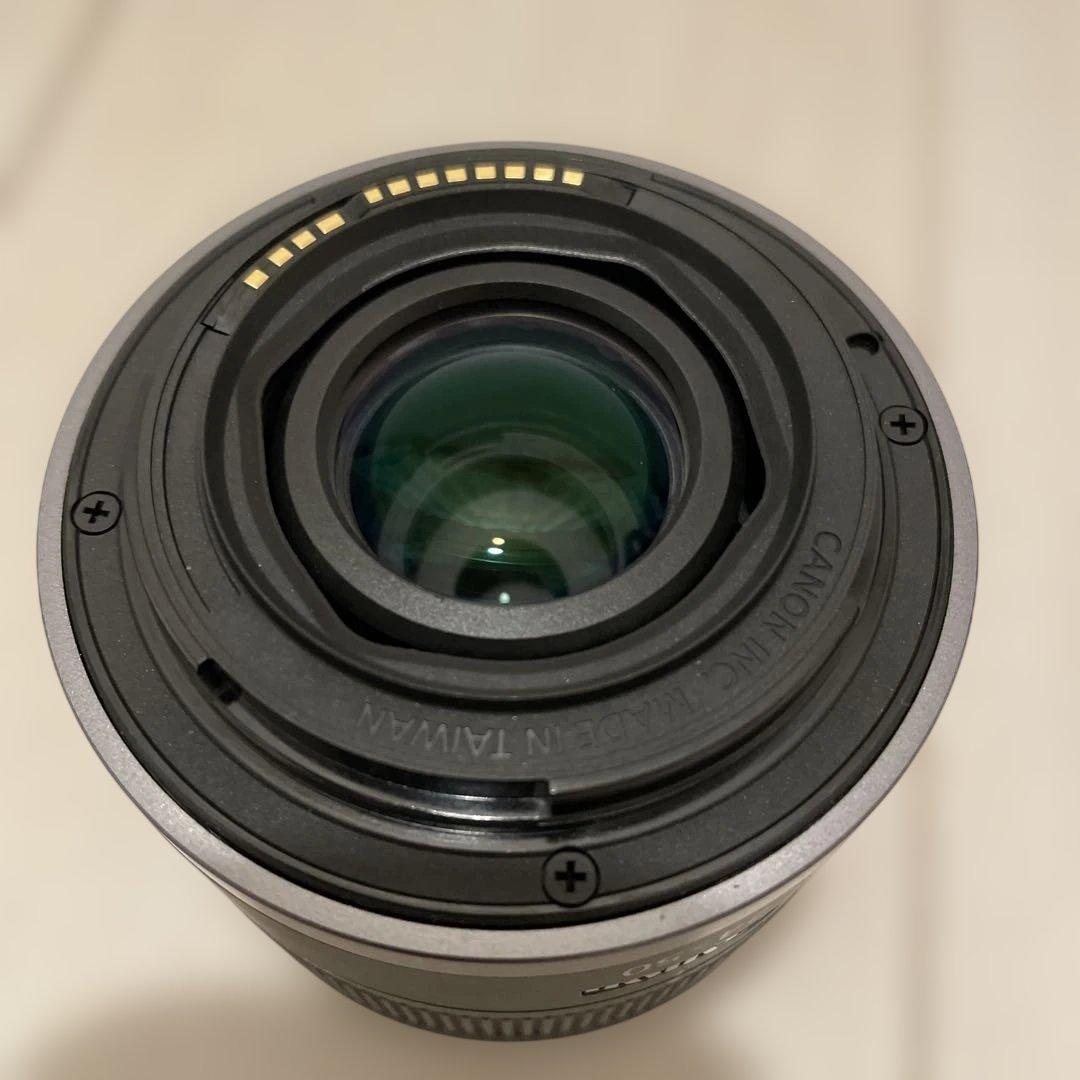 Canon EOS R8 RF24-50m F4.5-6.3 IS STMキット