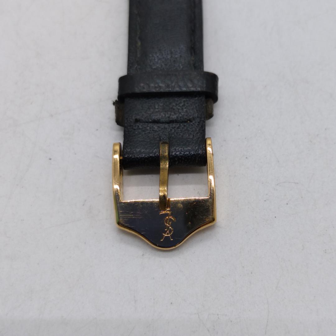 イヴサンローラン　レディース腕時計　ヴィンテージ　ハート型