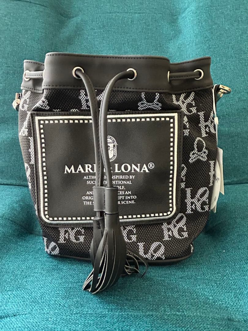 マークアンドロナ バック