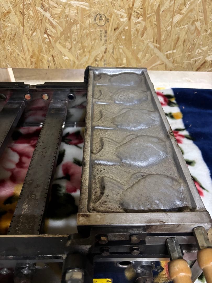 たい焼き器★天然ガス★5×2連★業務用器具★厨房器具★動作未確認