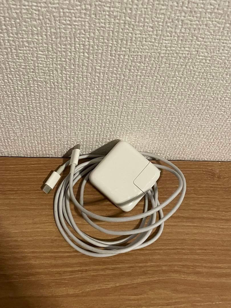 MacBook Air 2020モデル　m1チップ　512GB
