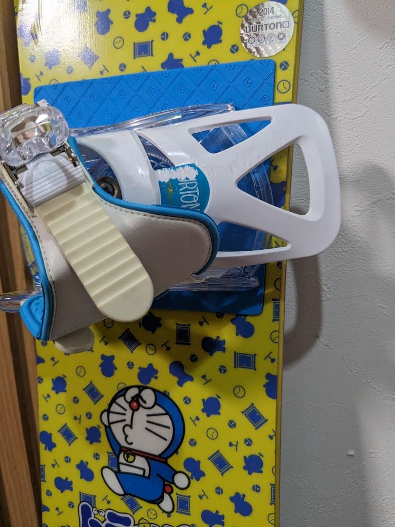 レア　BURTON　ドラえもん　100　スノーボード　ウェア　一式　まとめ売り