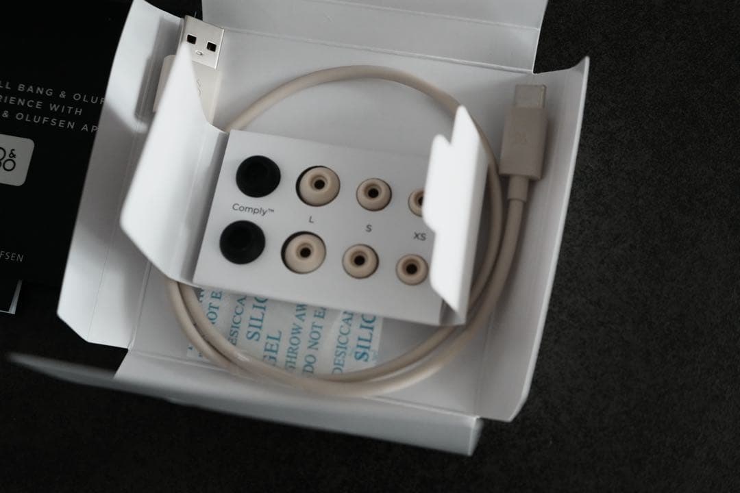 美品‼️Bang & Olufsen BEOPLAY EX イヤフォン ゴールド