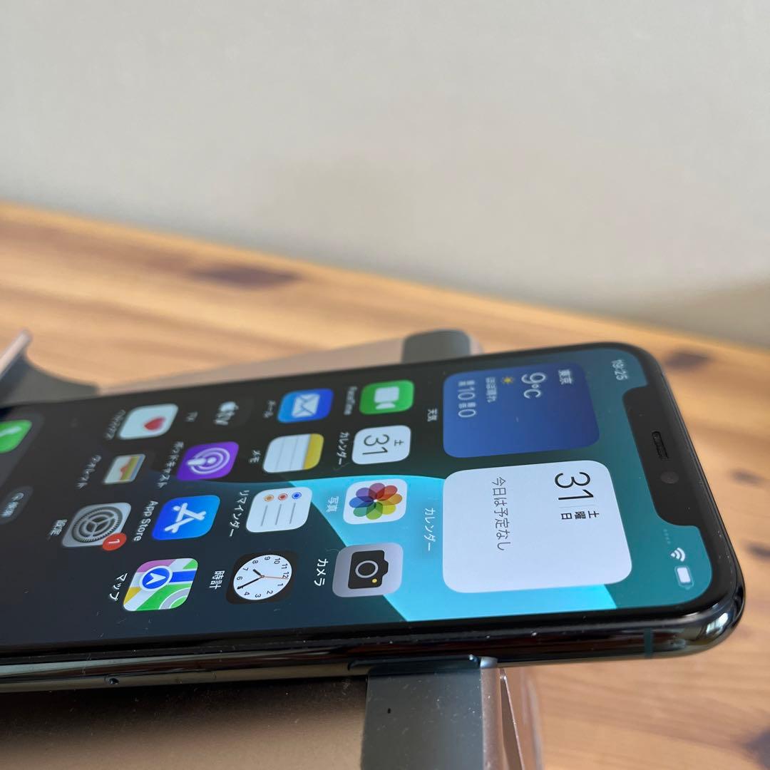 バッテリー100%超美品！iPhone11 Pro 64GBミッドナイトグリーン