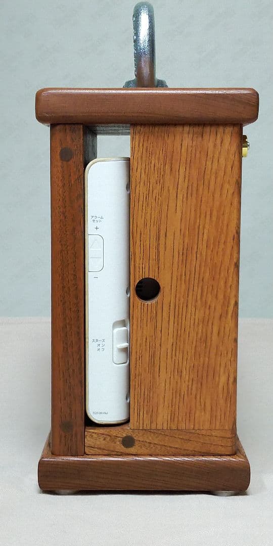 V016総欅板材M16アイボルト付電波目覚まし時計（カシオTQT−351NJ使用