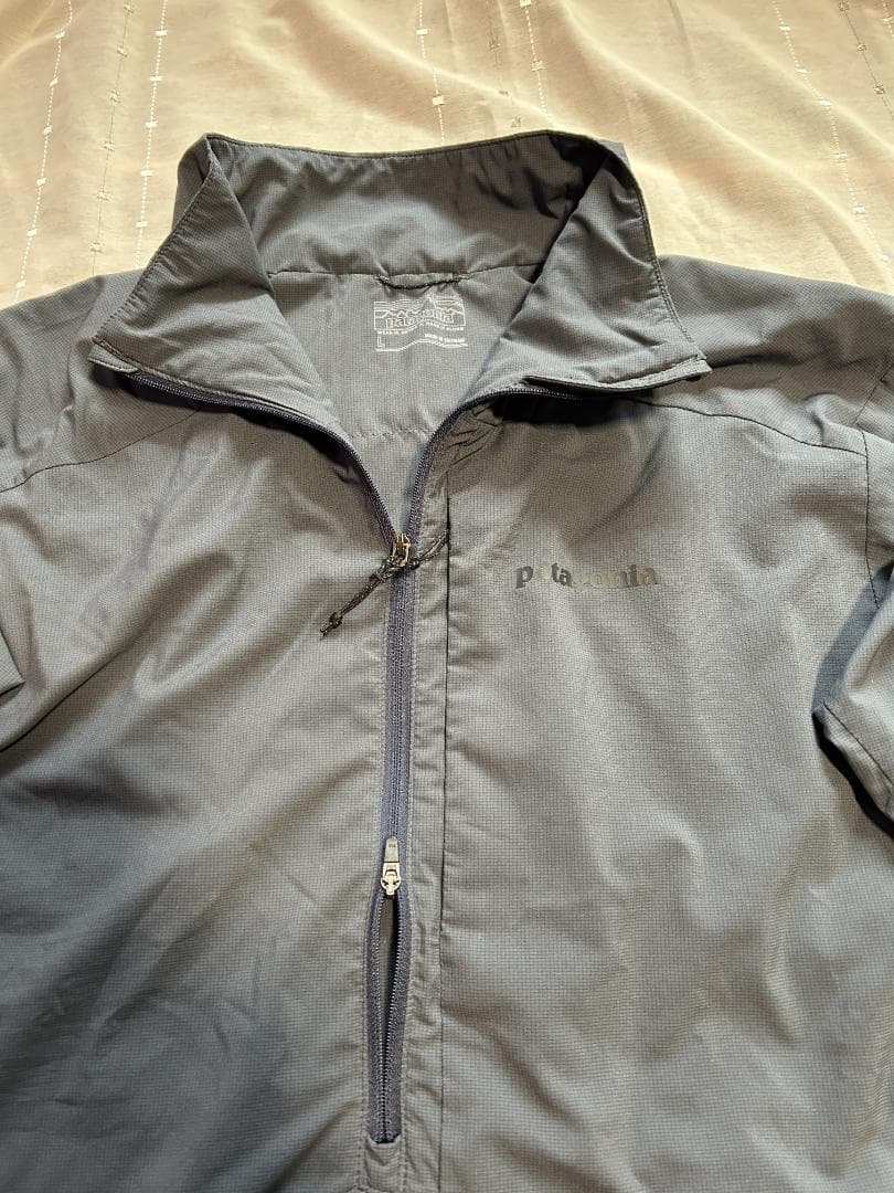 パタゴニア メンズ・ナノエア・ウルトラライトプルオーバー　Lサイズ　ブルーグレー