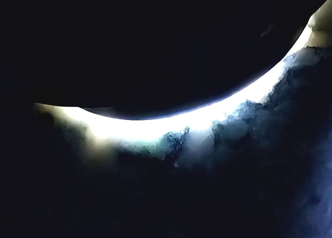 ★翡翠原石★糸魚川転石硬玉【横川・川ズレ青・化粧磨き2.3kg】