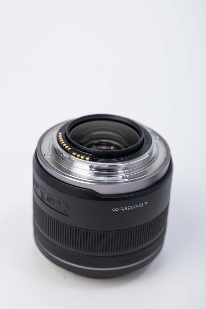 canon RF 35mm F1.8 マクロ IS STM フード付き