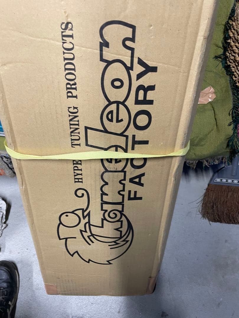 カメレオンファクトリー　ユーロチャンバー　 アドレス V100 マフラー