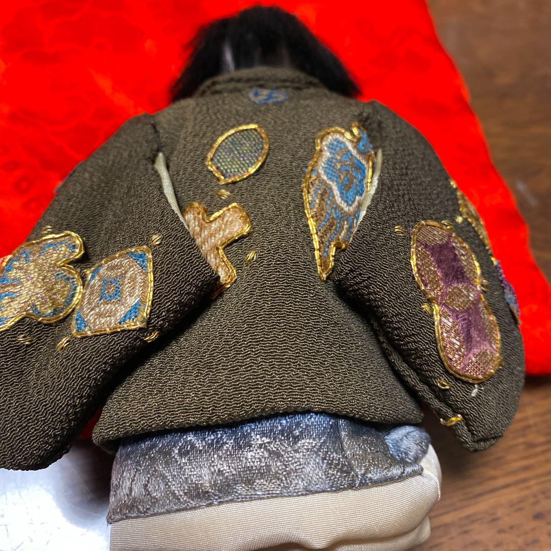 正装の二人　　　　　　2020724  え