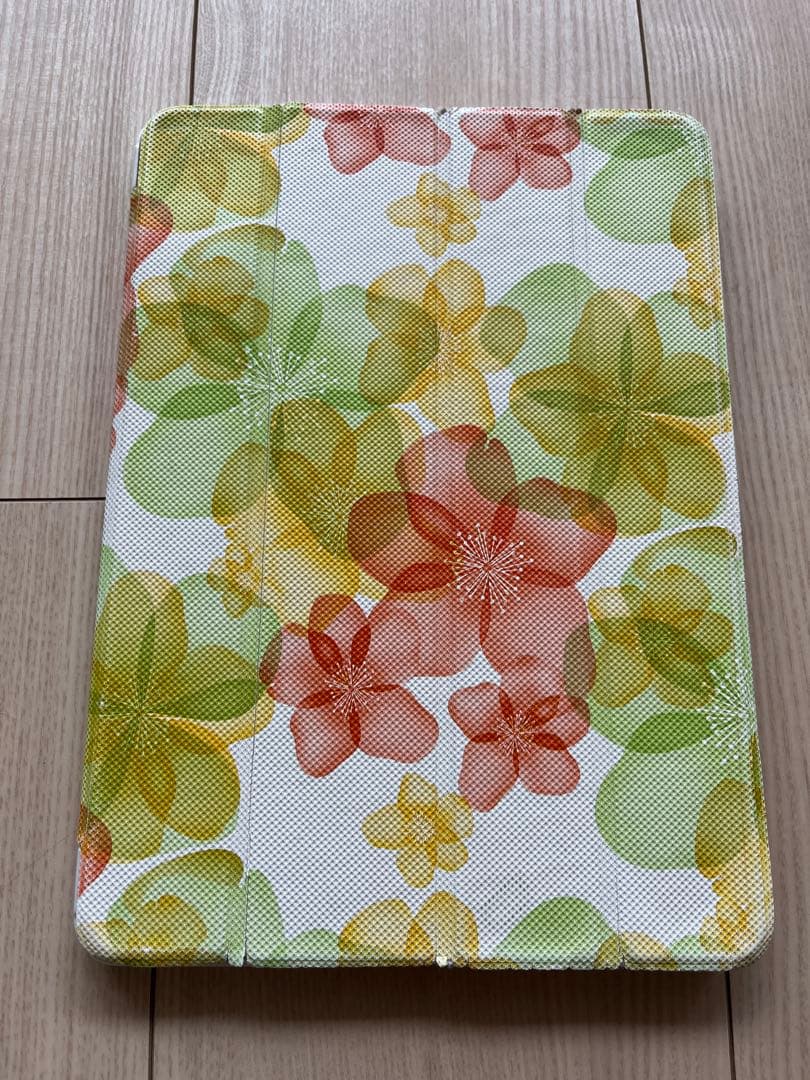 ⭐️ 美品 iPad Air 2 64GBゴールドdocomoバッテリー86%良好