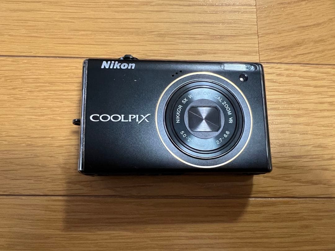 Nikon COOLPIX デジタルカメラ 本体
