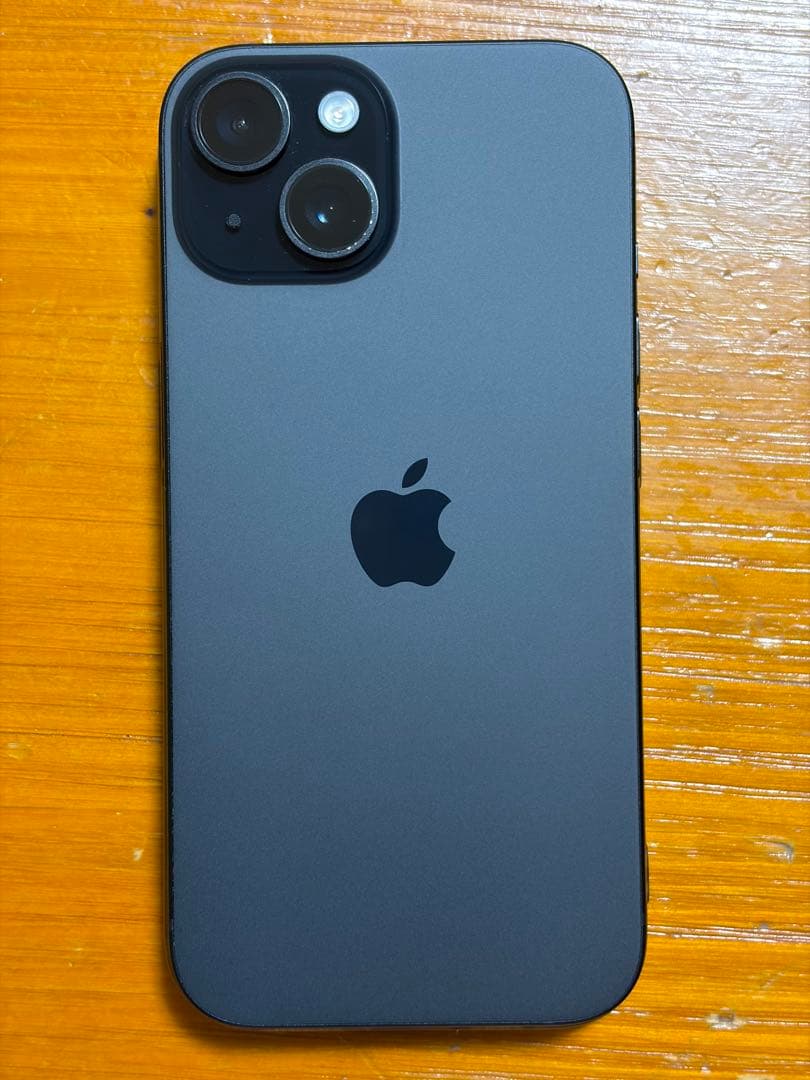 iPhone15 256GB ブラック