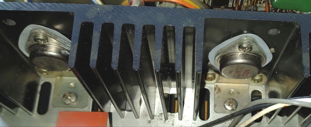 LDH様限定サンスイプリメインアンプAU666中古整備完動品