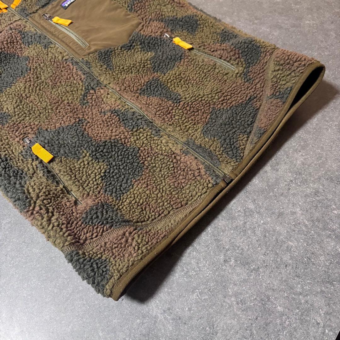 【美品】 patagonia パタゴニア レトロX ベスト ボア 迷彩 カモフラ