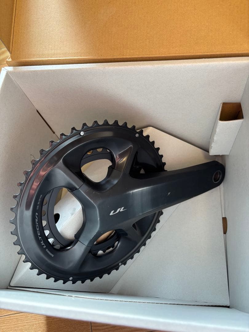 チェーンリング新品　SHIMANO R8100 170mクランクセット