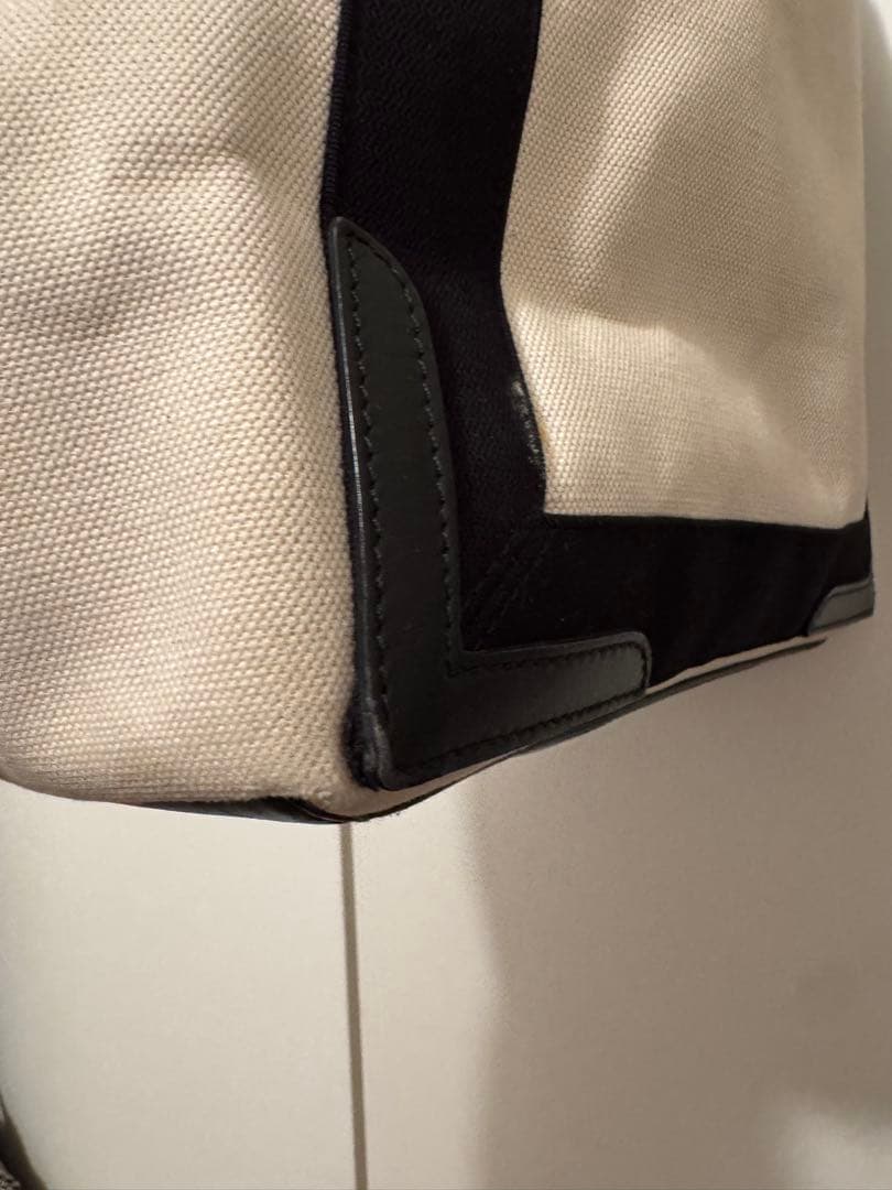 BALENCIAGA ハンドバッグ　レディース