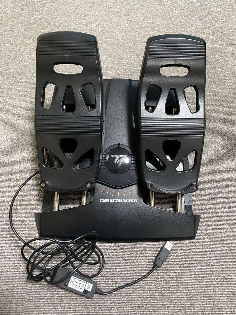 ロジクールX56 スラストマスターラダーペダルセット