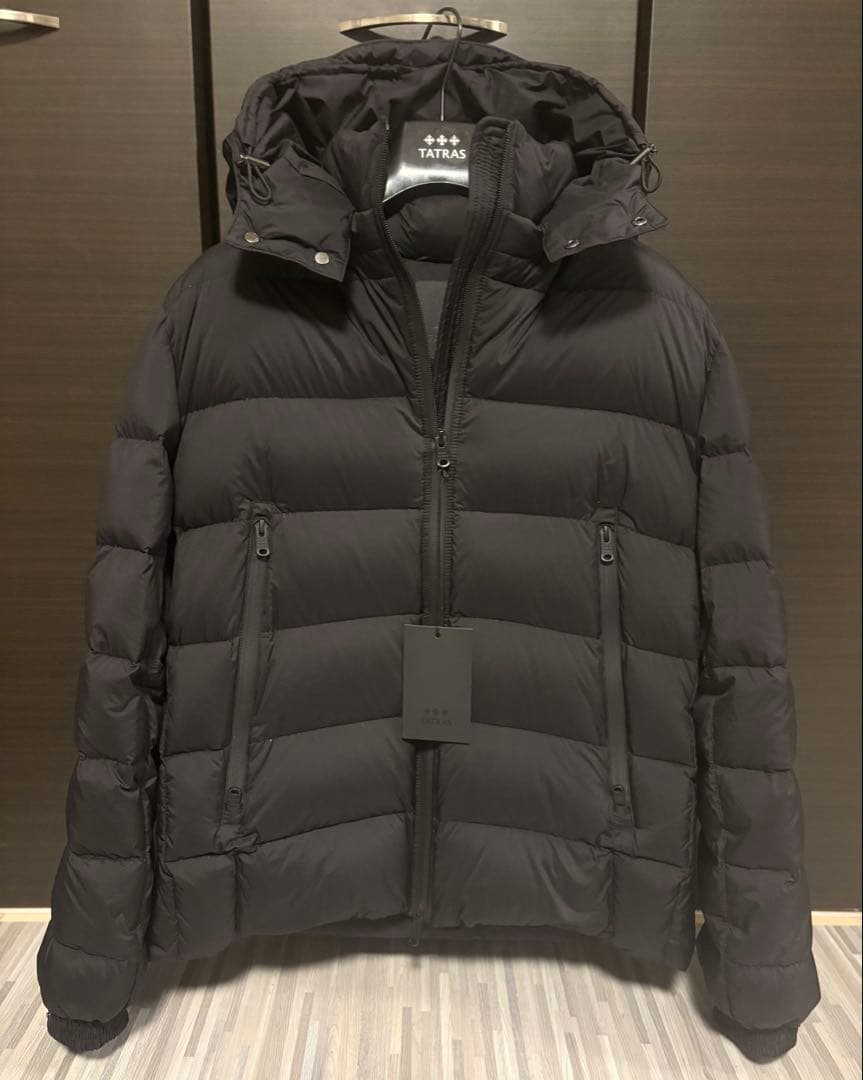 極美品【TATRAS】 BORBORE ボルボレ ダウンジャケット サイズ4