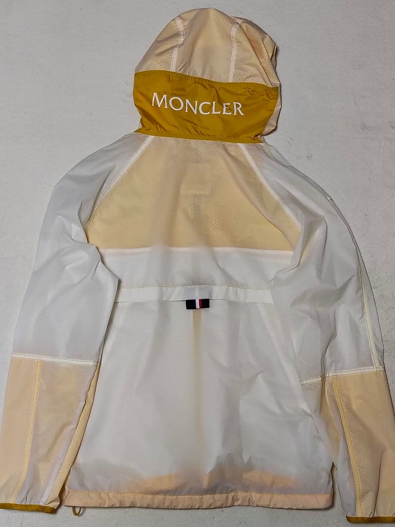 MONCLER　DOI　ナイロンジャケット　ホワイト　イエロー　Ｌ