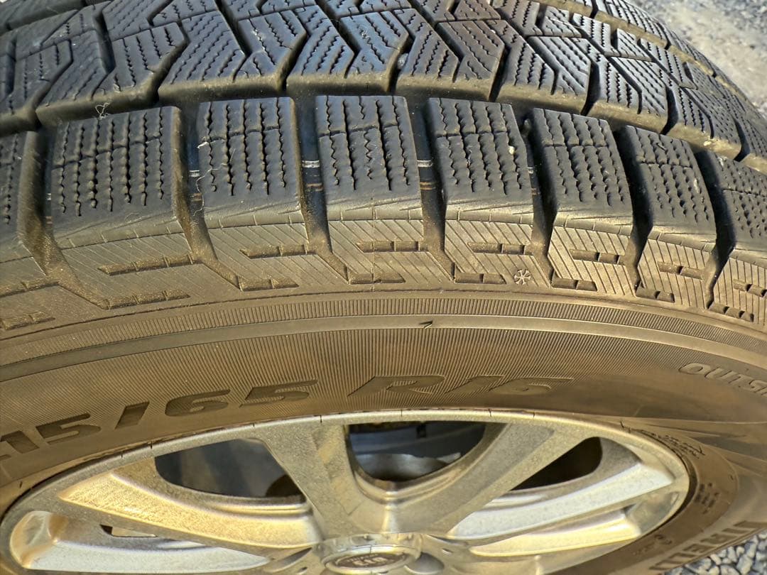 【専用】スタッドレス＋ホイール4本 215/65R16 ヴェゼル使用