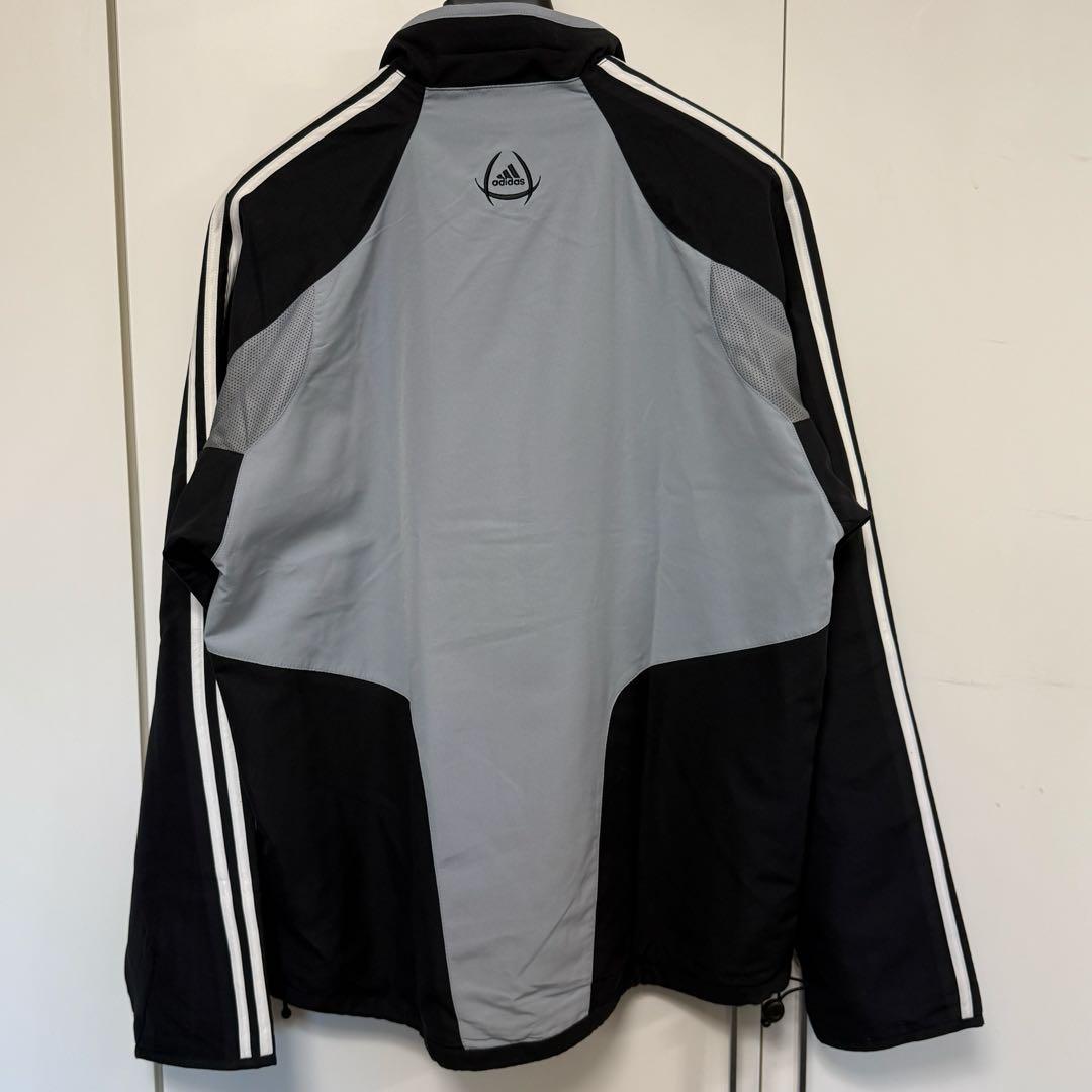 レアル・マドリード ナイロンジャケット adidas