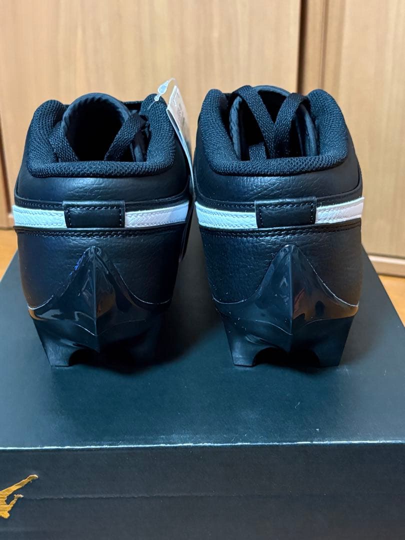 【新品】NIKE ナイキ エアジョーダン1 ロー クリート　アメフト 28.5㎝