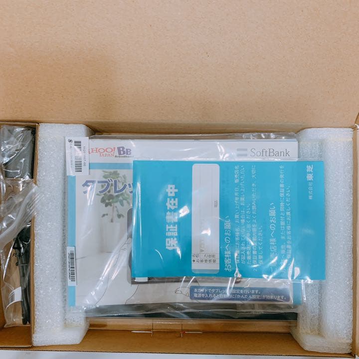 東芝　TOSHIBA タッチスクリーンタブレット