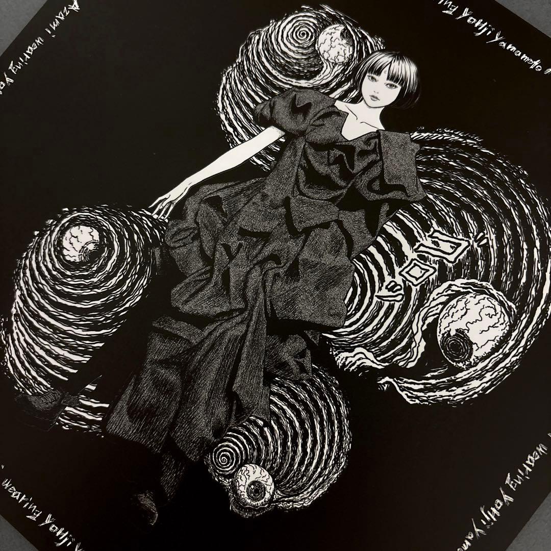 S'YTE×伊藤潤二 ポップアップストア限定アートボード / うずまき