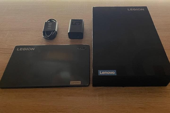 Lenovo y700 ゲーミングタブレット 2022年モデル