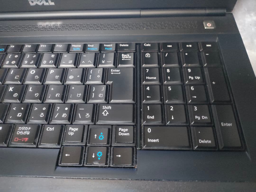 ✨DELL✨Precision✨corei7✨新品メモリ16✨新品SSD512✨