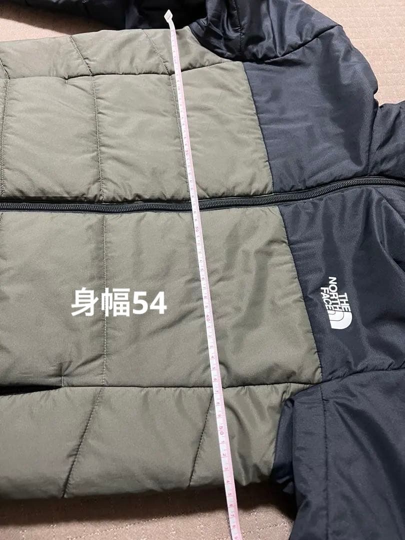 THE NORTH FACEリバーシブル エニータイム インサレーテッドフーディ