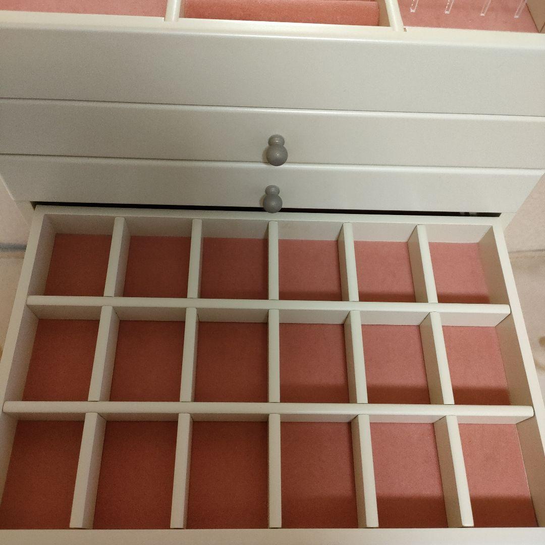 アクセサリーボックス　木製　引き出し7段プラス上段あり　白　ホワイト