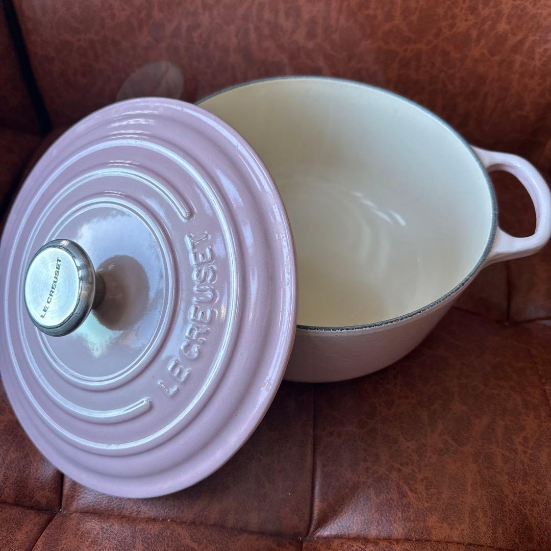 まー　ル・クルーゼ　ココットロンド　20cm　鍋　ピンク