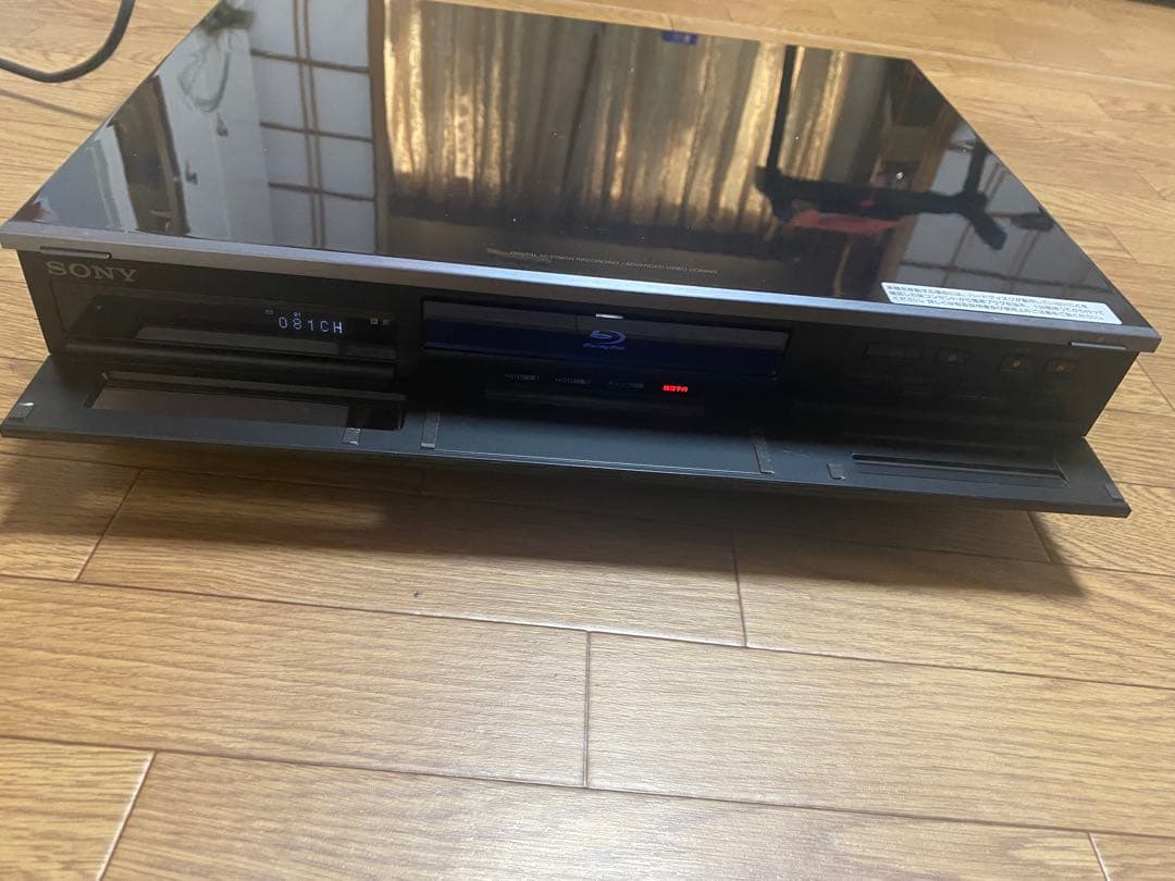 （送料込み）SONY ブルーレイレコーダー、
