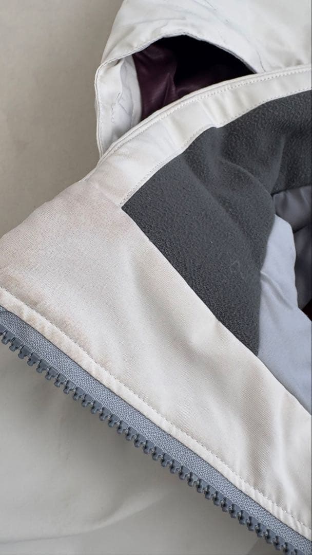 【クリーニング済】Goldwin 2022-23レディース スキーウェア M