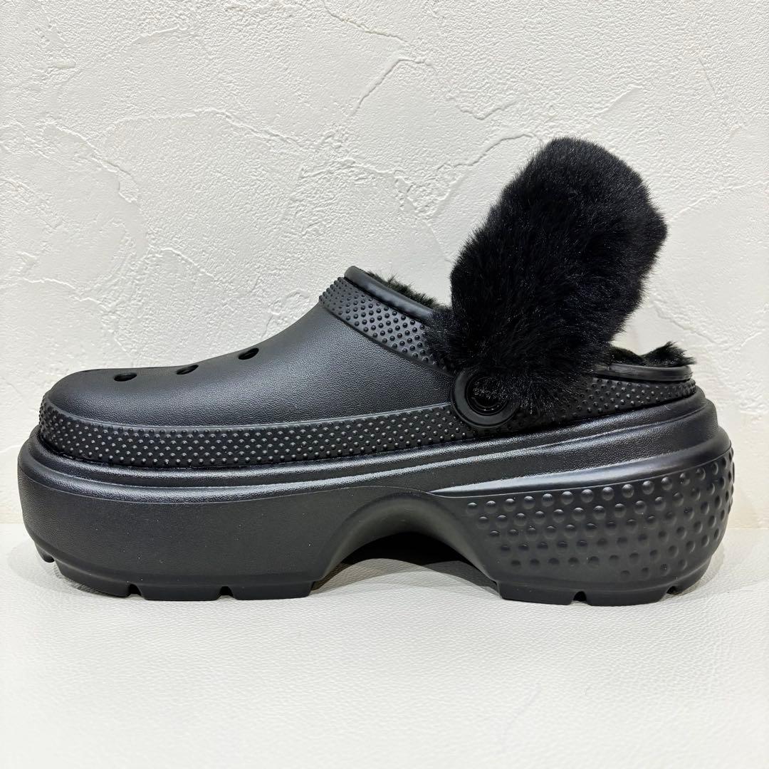 新品【crocs】クロックス ストンプ ラインド クロッグ　W8. 24cm