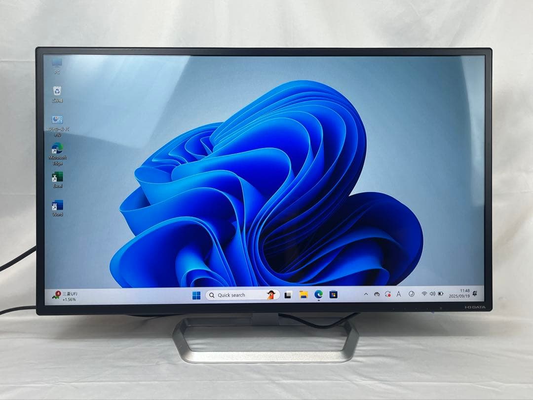 大画面IODATA DF321XDB 31.5インチモニター　内蔵スピーカー有り