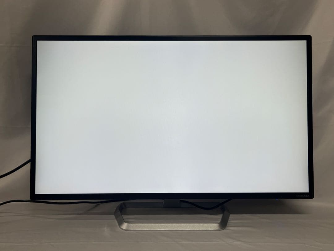 大画面IODATA DF321XDB 31.5インチモニター　内蔵スピーカー有り