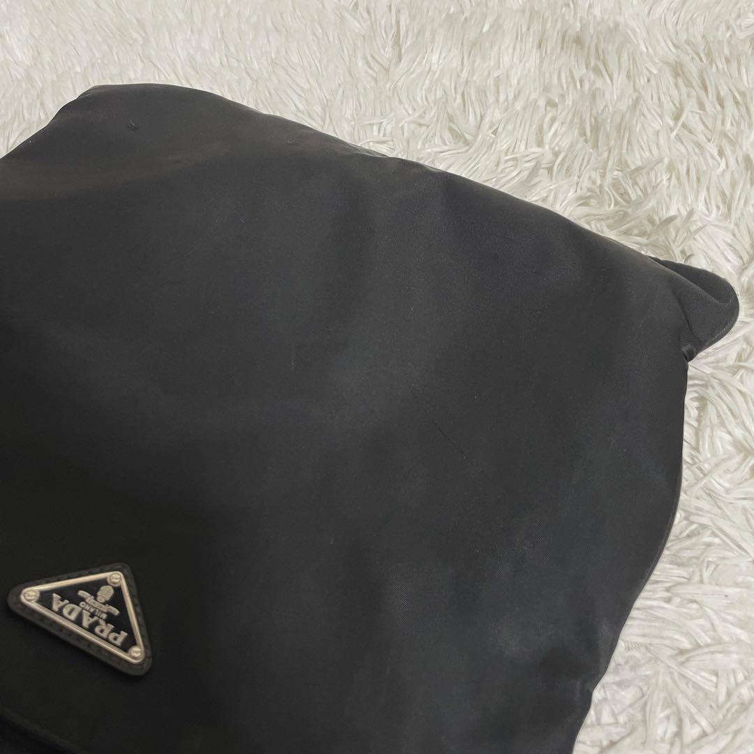 【良品】PRADA プラダ　ショルダーバッグ　サコッシュ　ナイロン　ブラック　黒