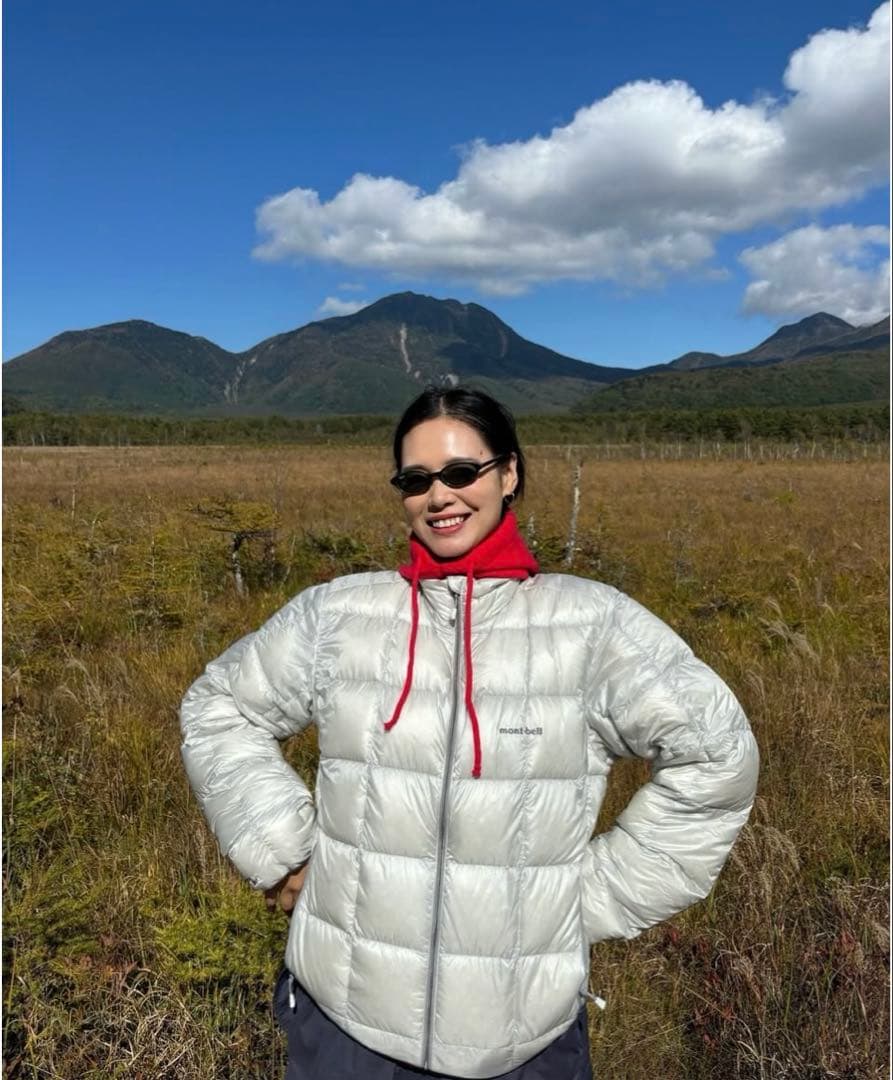 今期完売品　 モンベル スペリオダウンジャケット　S ライトグレー　田中シェン着