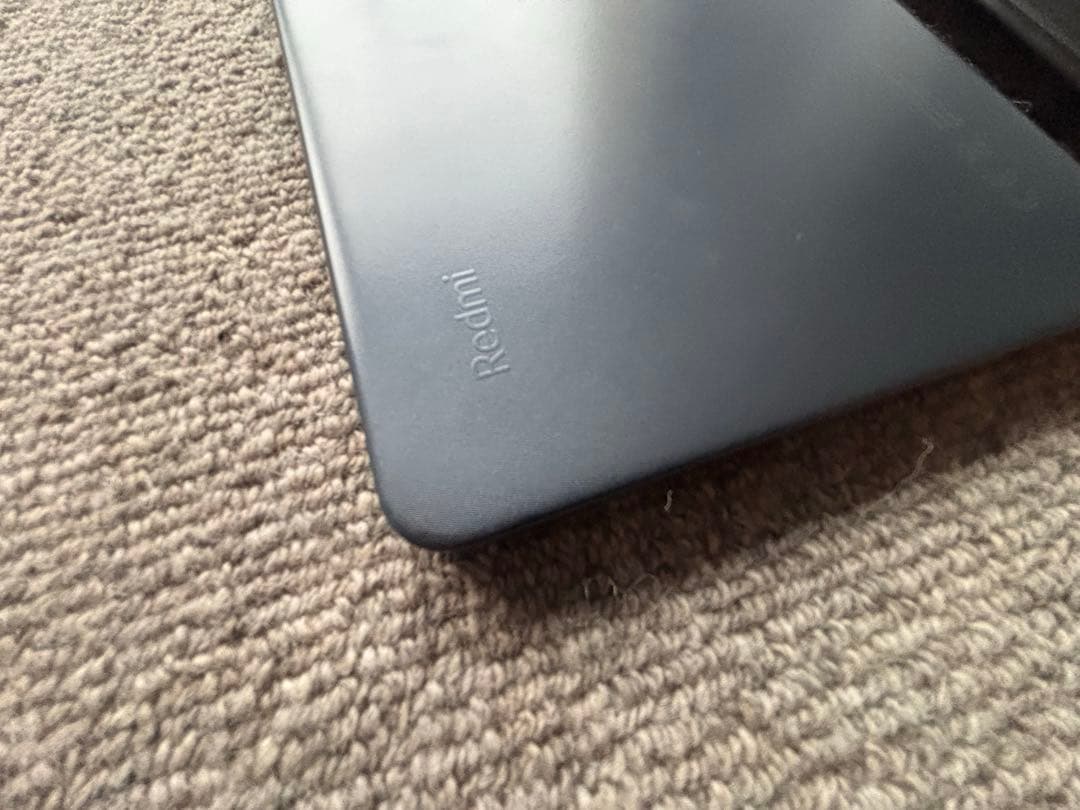 Redmi Pad SE 8.7 純正ケース付き