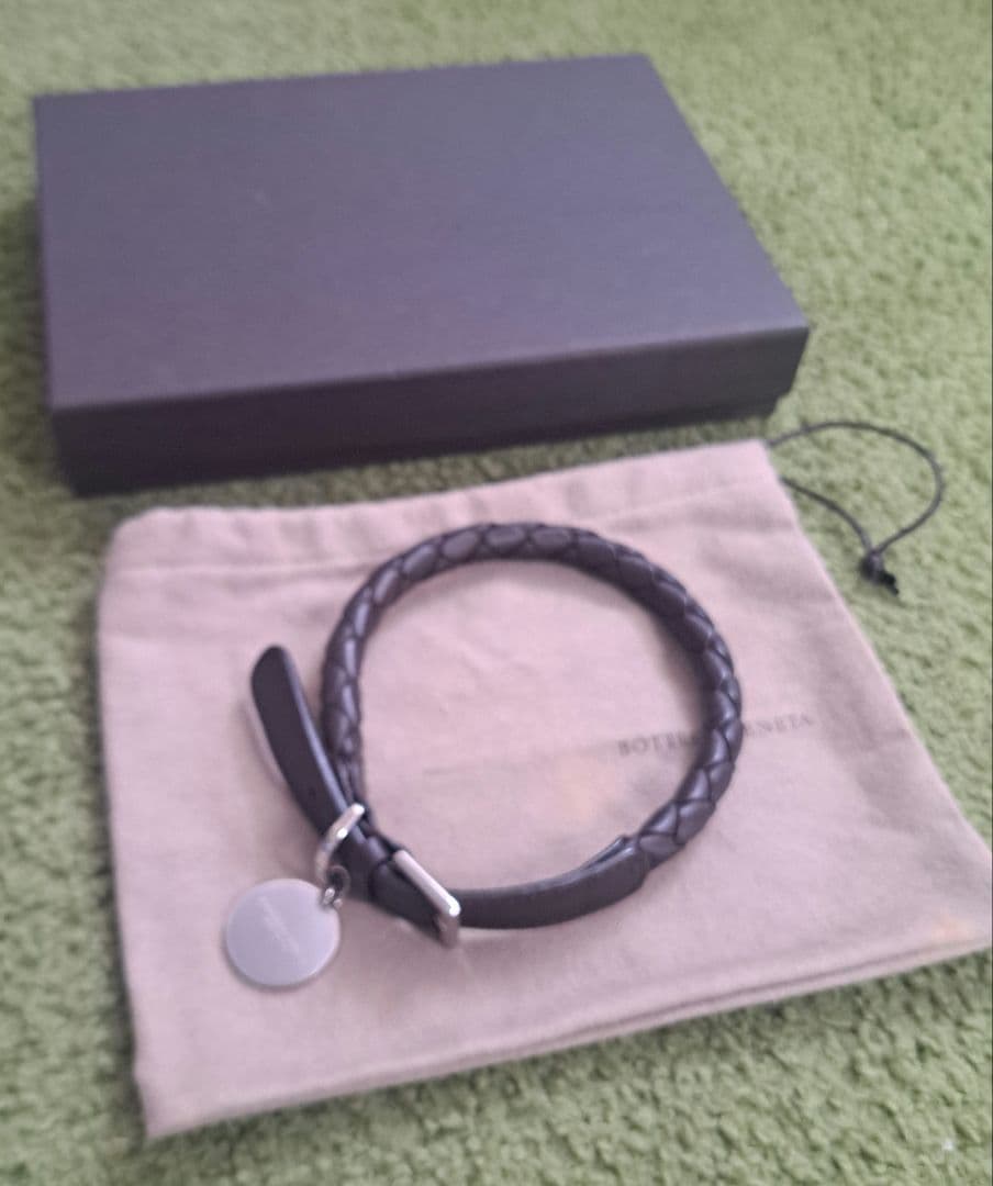 【未使用級】ボッテガヴェネタ イントレチャート 　犬 首輪