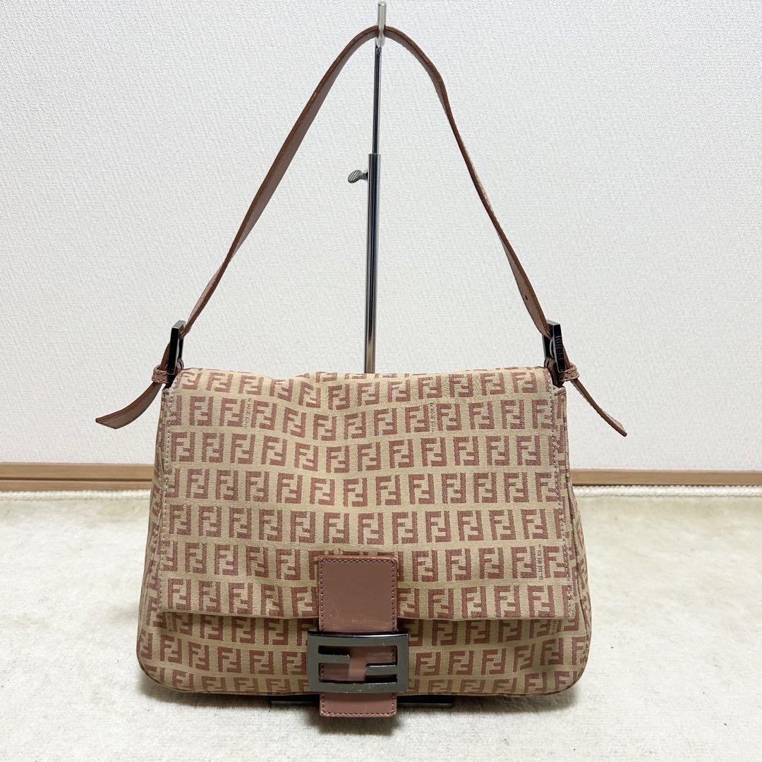美品　フェンディ　マンマバケット　ワンショルダー　ショルダーバッグ　ズッカ柄