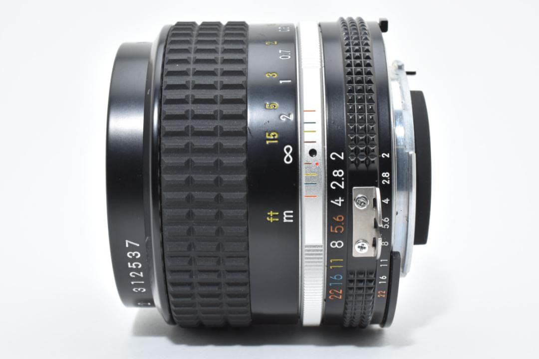 レンズ(単焦点) Nikon Ai-s Nikkor 35mm f/2 L0367